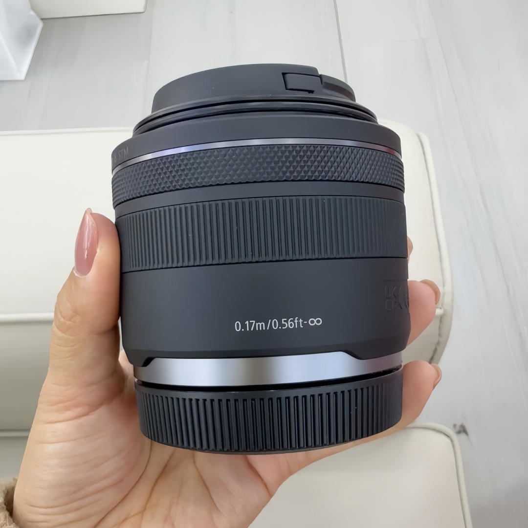 Canon Camera Eos R50 - Neues originales Vollformat-Makro-Prime-Objektiv mit großer Blendenöffnung